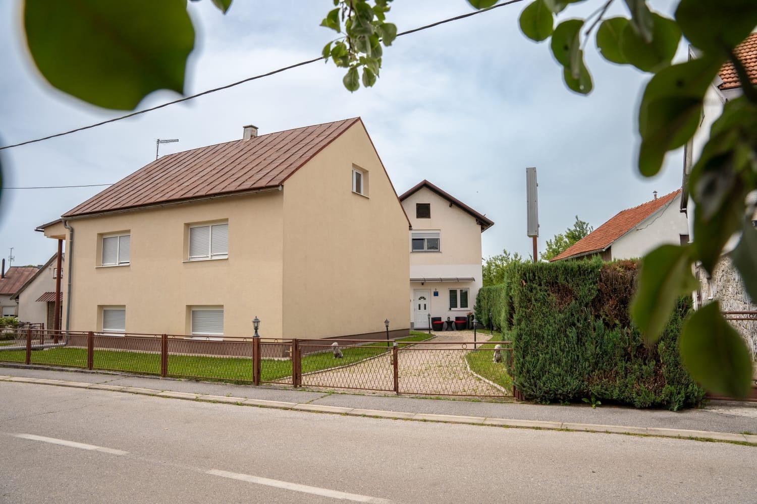 Apartman Mihovil Gospić Exteriér fotografie